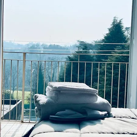 Seven Nights Bed & Breakfast *