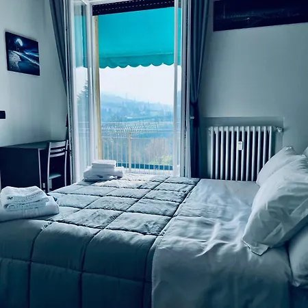 Seven Nights Bed & Breakfast *